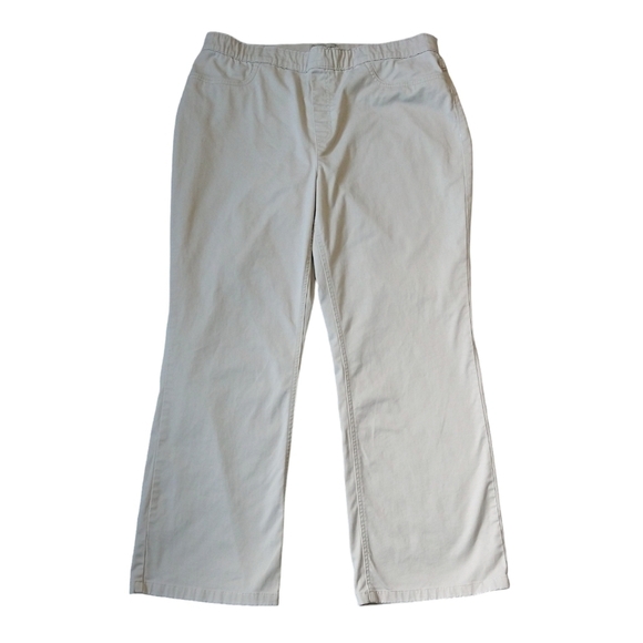 L.L. Bean Beige Classic Fit Straight Leg Pull On Pants High Rise Neutral - Picture 1 of 8